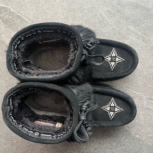 Manitobah Mukluks Black Moccasins